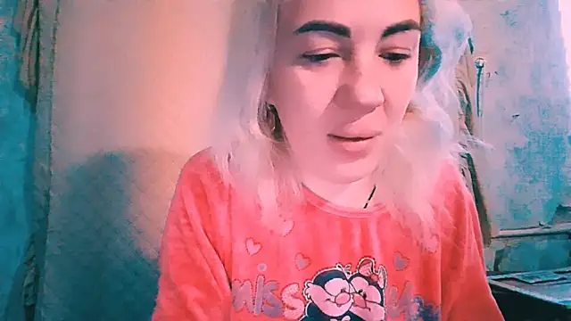 EmmaCat  online show from 11.02.25