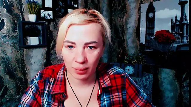 EmmaCat  online show from 03.01.26