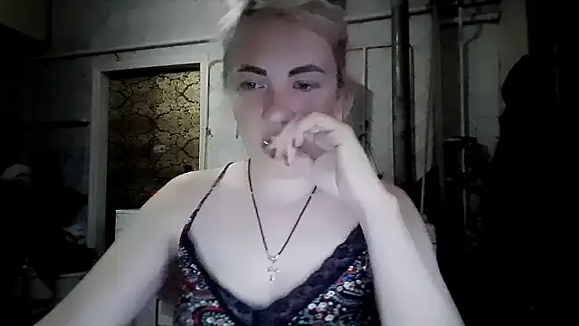 EmmaCat  online show from 04.17.26