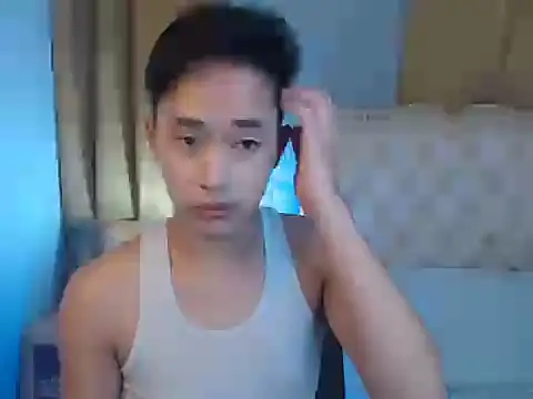 Snapshot of mr_chandy chatting on 10.13.25 mr chandy online show from 10.13.25