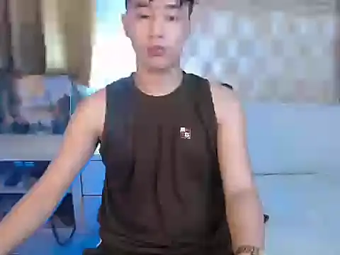 Snapshot of mr_chandy chatting on 10.30.25 mr chandy online show from 10.30.25