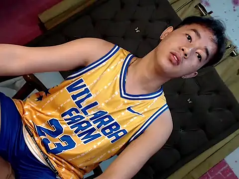 Snapshot of mr_chandy chatting on 02.16.26 mr chandy online show from 02.16.26