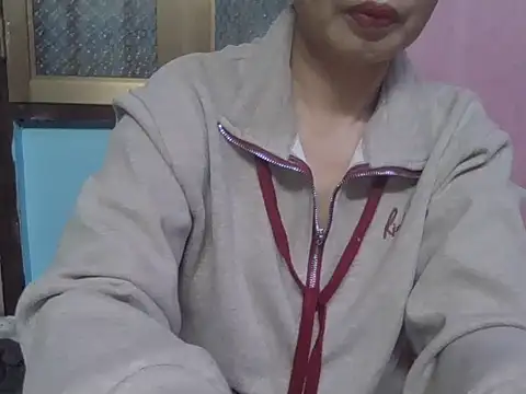 AmyChan086 online show from 12.17.25