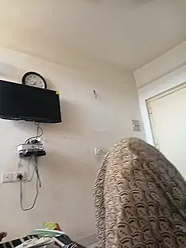 meenahotdarling online show from 09.23.25