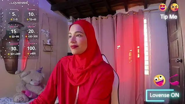 ShanaJamil online show from 11.19.25