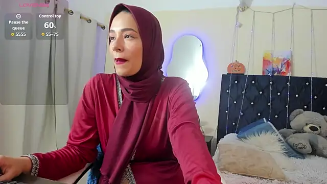 ShanaJamil online show from 04.06.26