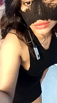 Ceylon couple online show from 04.04.26