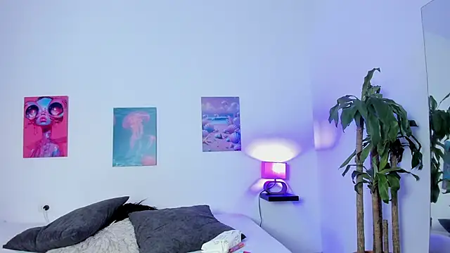 saray rivas18 online show from 09.23.25