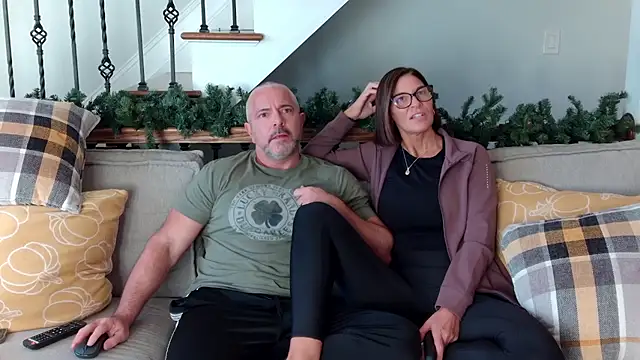 Snapshot of 3totangox chatting on 11.24.25 3totangox online show from 11.24.25