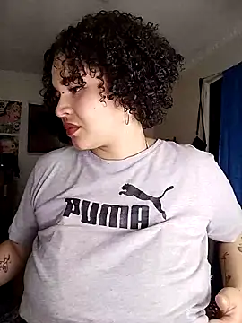 Snapshot of Julie_wallace chatting on 11.13.25 Julie wallace online show from 11.13.25