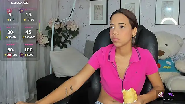 Anntonellaa online show from 11.25.25