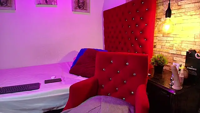 CoffeNaughty nom online show from 10.03.25