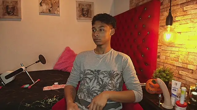 CoffeNaughty nom online show from 10.15.25