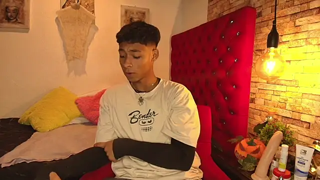 CoffeNaughty nom online show from 10.23.25