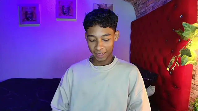 CoffeNaughty nom online show from 11.18.25