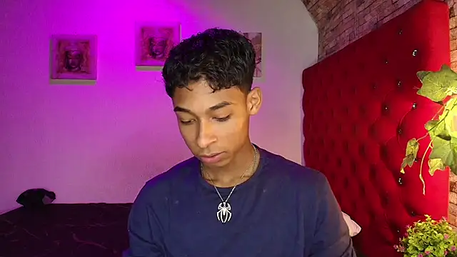 CoffeNaughty nom online show from 11.21.25