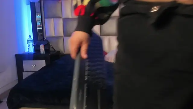 abbiecollins js online show from 11.25.25