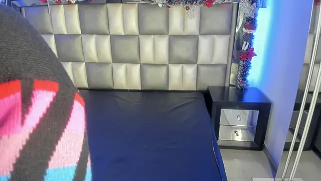 abbiecollins js online show from 12.20.25