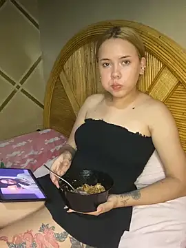 coupleyys online show from 05.19.26