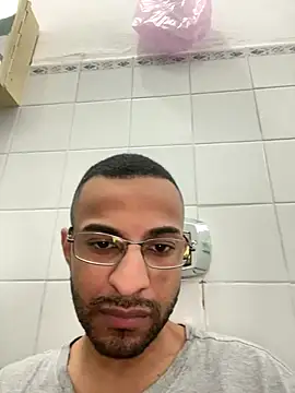 pauzudomoreno1 online show from 12.13.25