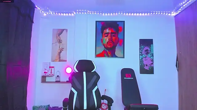 JordanRossie online show from 10.08.25