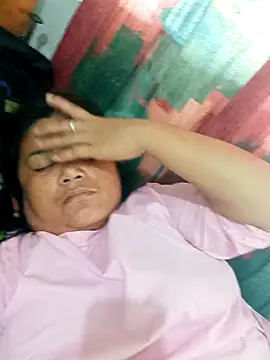 slutty pinay12 online show from 12.15.25