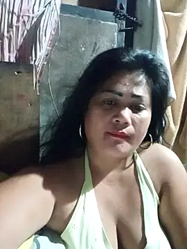 Snapshot of slutty_pinay12 chatting on 01.05.26 slutty pinay12 online show from 01.05.26