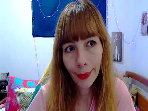 Snapshot of seraphinewhite chatting on 02.27.26 seraphinewhite online show from 02.27.26