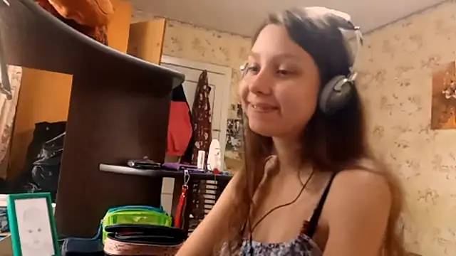 QutieDaSweet online show from 09.29.25