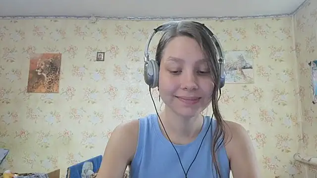 QutieDaSweet online show from 10.05.25