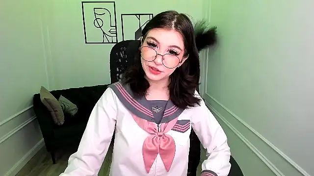 Snapshot of MeLLSawertyq chatting on 10.14.25 MeLLSawertyq online show from 10.14.25