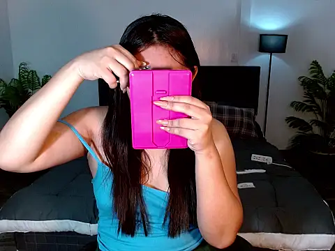 Snapshot of Nikki_Karishma chatting on 02.08.26 Nikki Karishma online show from 02.08.26