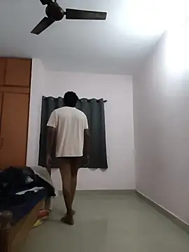 varun69247 online show from 07.04.26