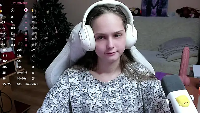 Snapshot of SharybbFace chatting on 01.06.26 SharybbFace online show from 01.06.26