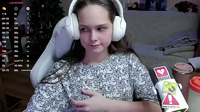 Snapshot of SharybbFace chatting on 01.09.26 SharybbFace online show from 01.09.26