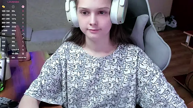 Snapshot of SharybbFace chatting on 02.09.26 SharybbFace online show from 02.09.26