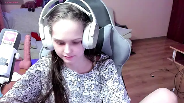 Snapshot of SharybbFace chatting on 03.03.26 SharybbFace online show from 03.03.26