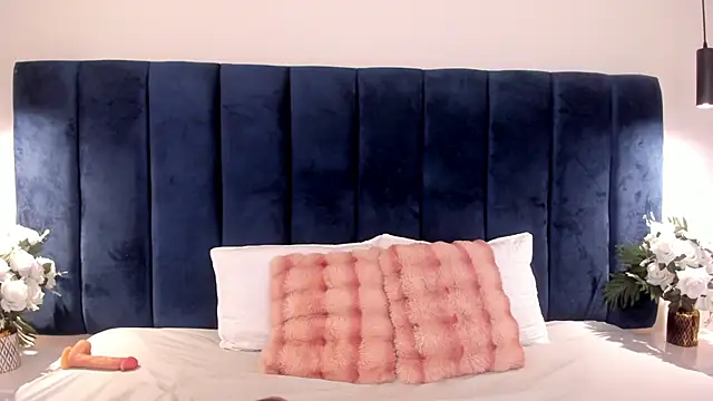 LiilyAdams online show from 03.20.26