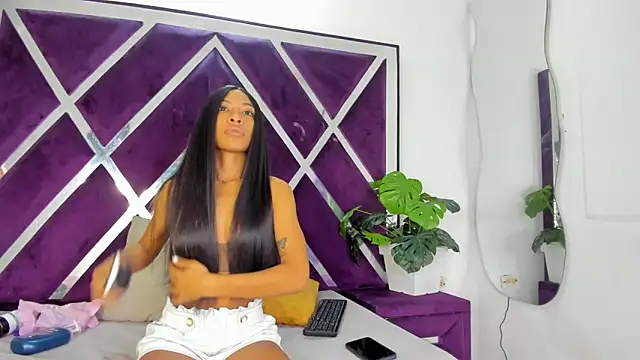 angelkyraasm online show from 11.15.25