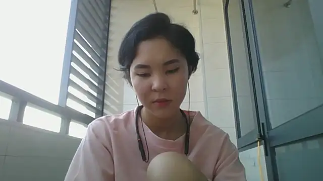 JennyCarpenter online show from 10.02.25