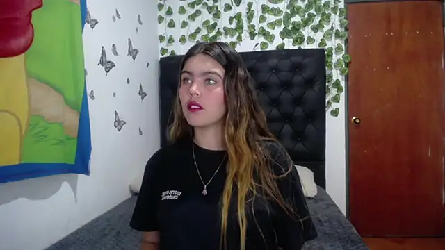 isabel 09 online show from 12.16.25