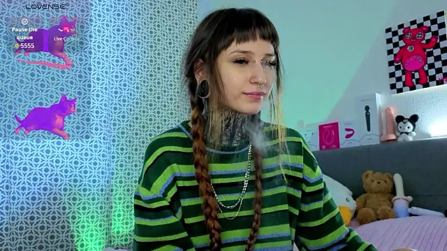 LilithPoison online show from 02.20.26