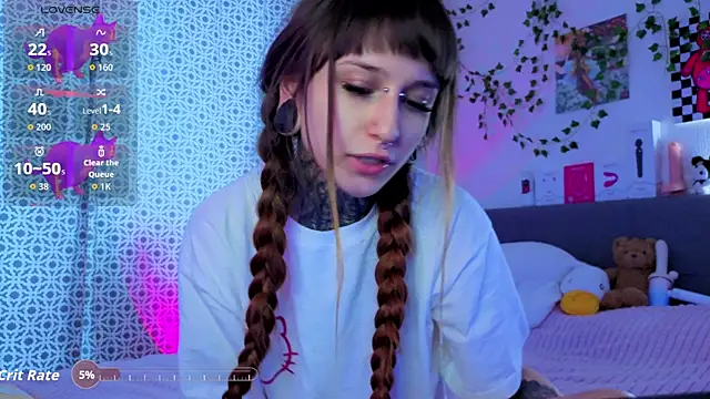 Snapshot of LilithPoison chatting on 04.26.26 LilithPoison online show from 04.26.26