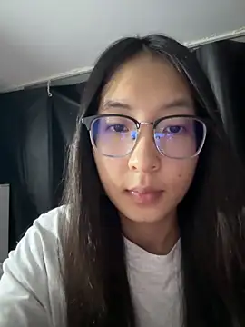 Snapshot of xiaobaimao6 chatting on 10.19.25 xiaobaimao6 online show from 10.19.25