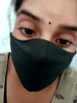 Aaisha-16 online show from 11.22.25