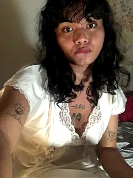 estradiolist online show from 10.12.25