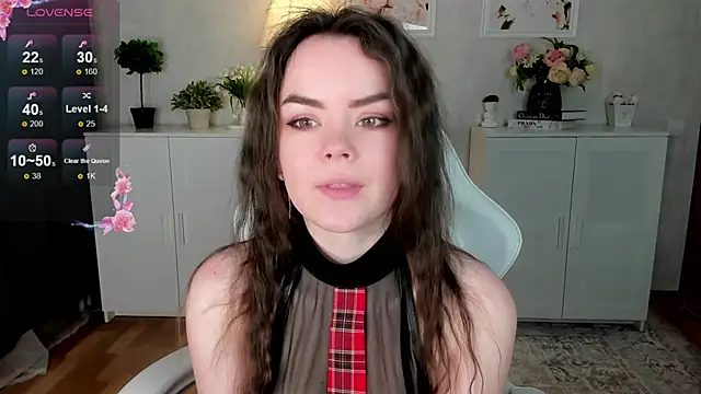 Gentle Ariel online show from 10.31.25