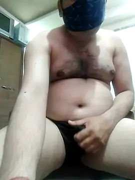 Love40777 online show from 09.30.25