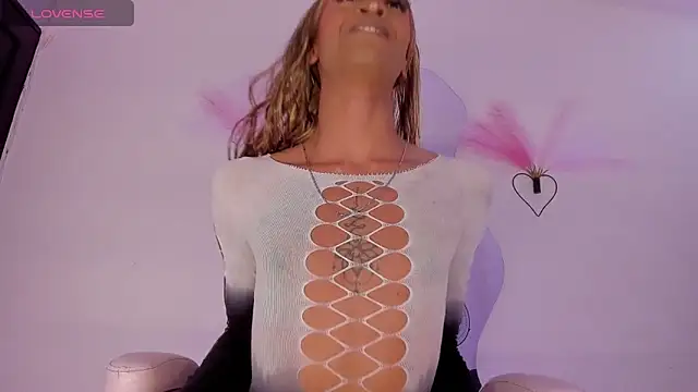 Mia royal online show from 02.23.26