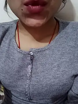 Snapshot of Miss_linaa chatting on 11.22.25 Miss linaa online show from 11.22.25